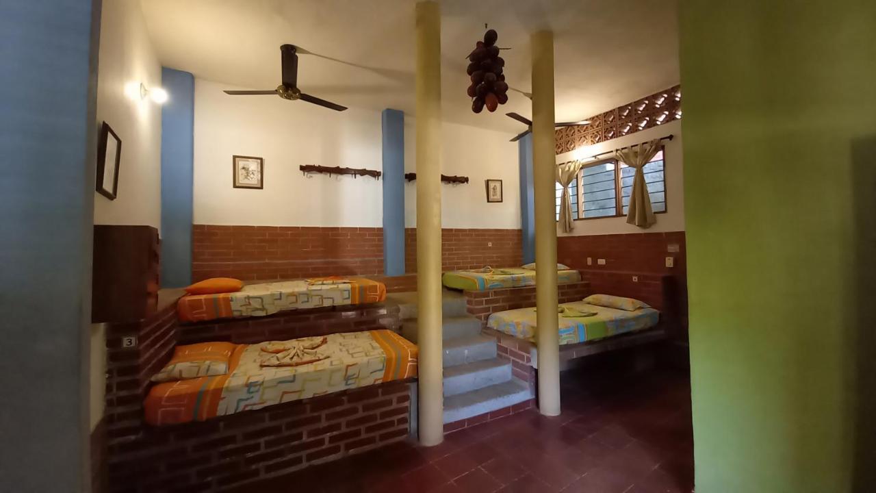 Hostal La Casa De Felipe Hostel Taganga Buitenkant foto